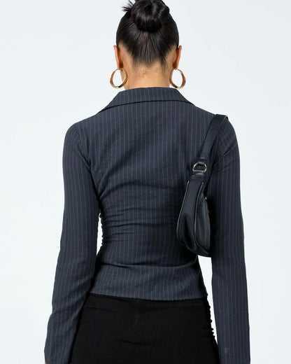 Camille | Blouse Dame Élégante à Rayures avec Manches Évasées pour Femmes 3