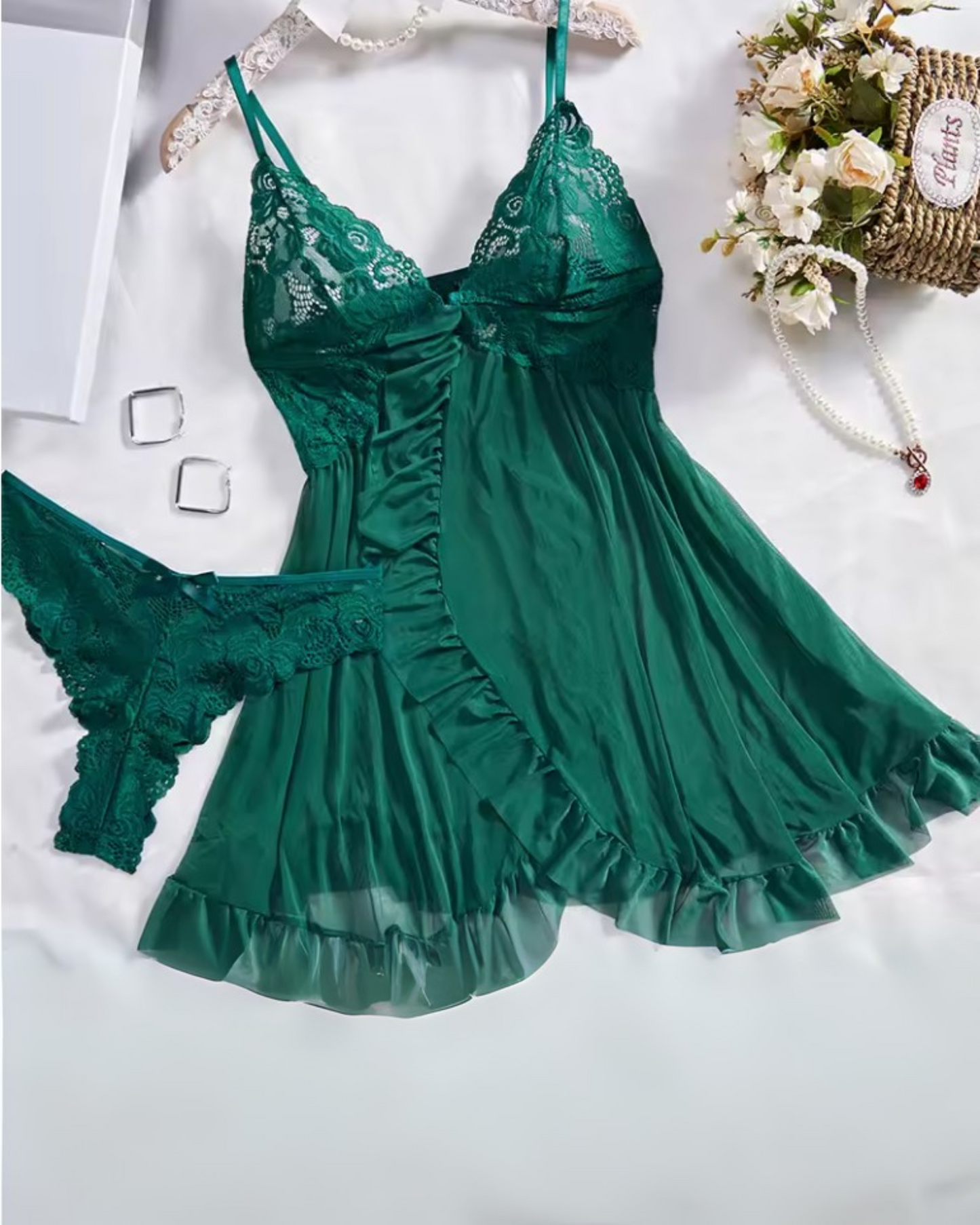 Camille | Ensemble de Lingerie en Dentelle et Satin Élégant pour Femmes 5