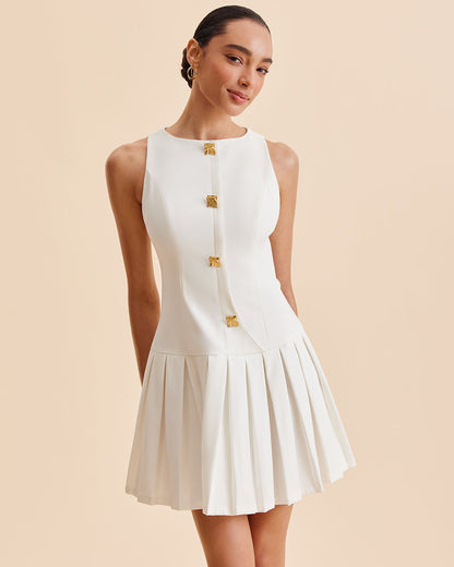 Clara | Élégante Robe Sans Manches Plissée avec Détails en Métal pour Femmes 9