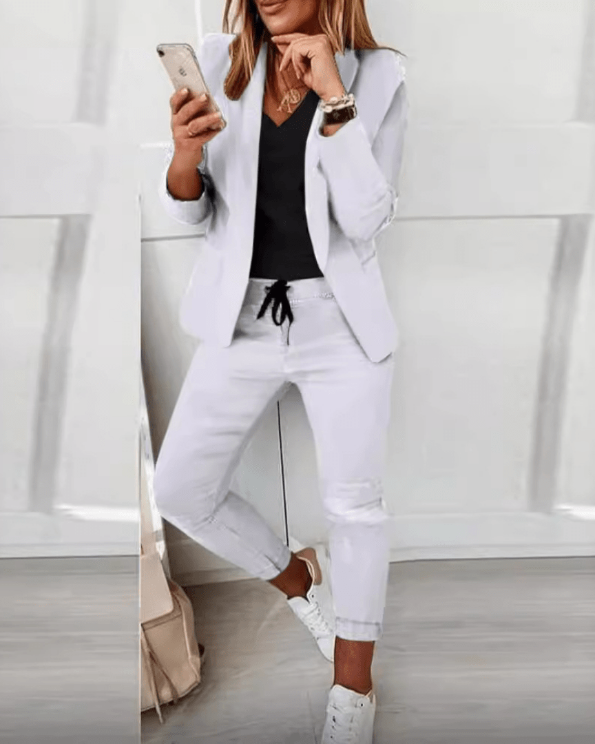 Clara | Ensemble Blazer Décontracté et Jogging Tapered pour Femmes 1