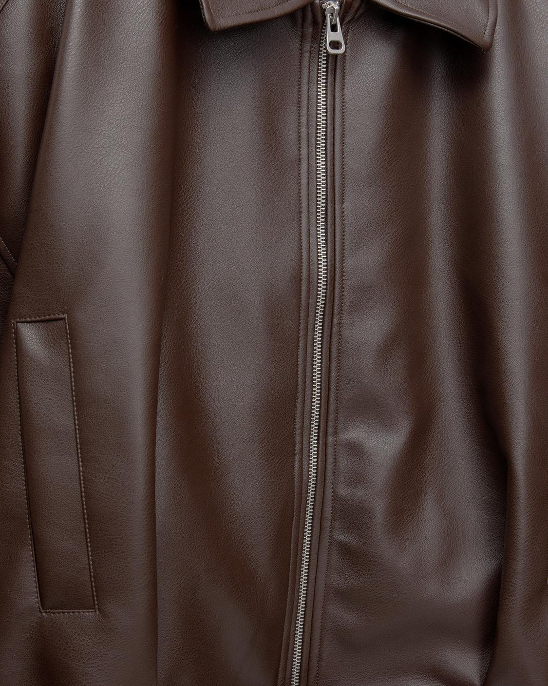 Clara | Veste Rétro en Similicuir Audacieuse pour Femmes 5