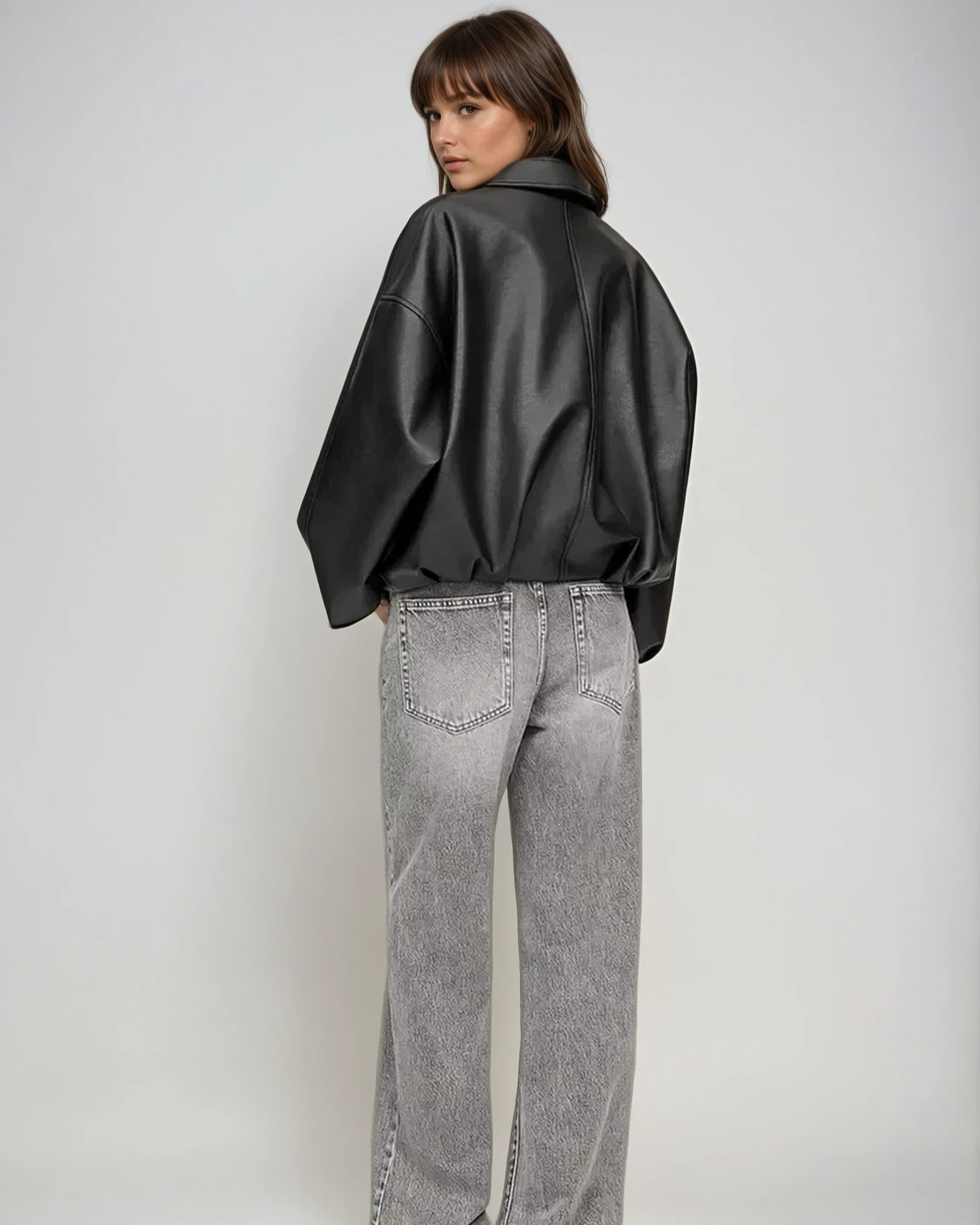 Clara | Veste Rétro en Similicuir Audacieuse pour Femmes 8