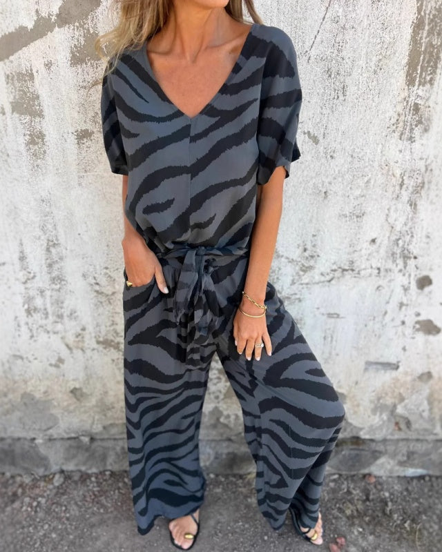 Zélie | Ensemble Deux-Pièces Imprimé Zèbre Audacieux pour Femmes 1